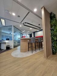 Gateway East (D7), Office #566773921